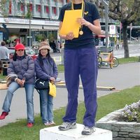 B deler06 049